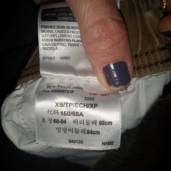 Denizen from Levi's khaki joggers - Picture 4 of 6